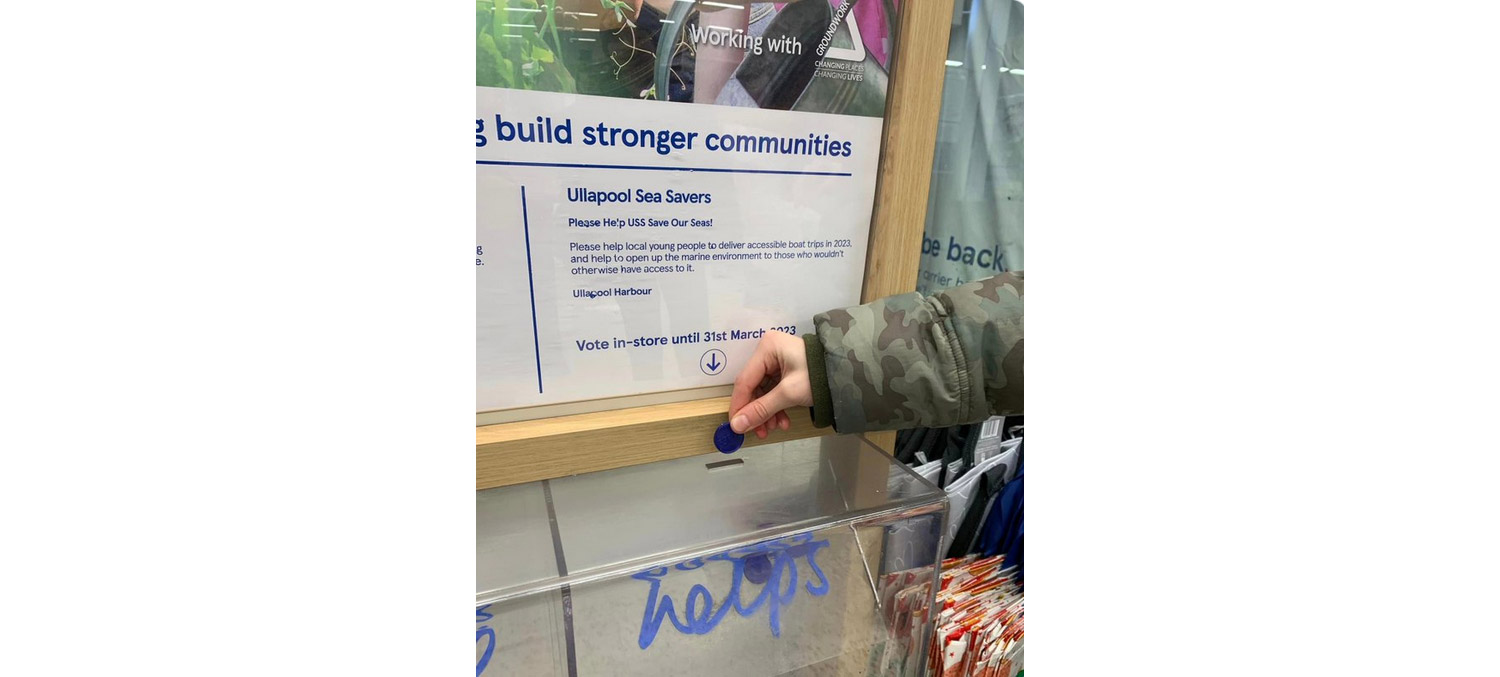 Sea Savers awarded £1500 for accessible boat trips in Tesco Ullapool blue token scheme